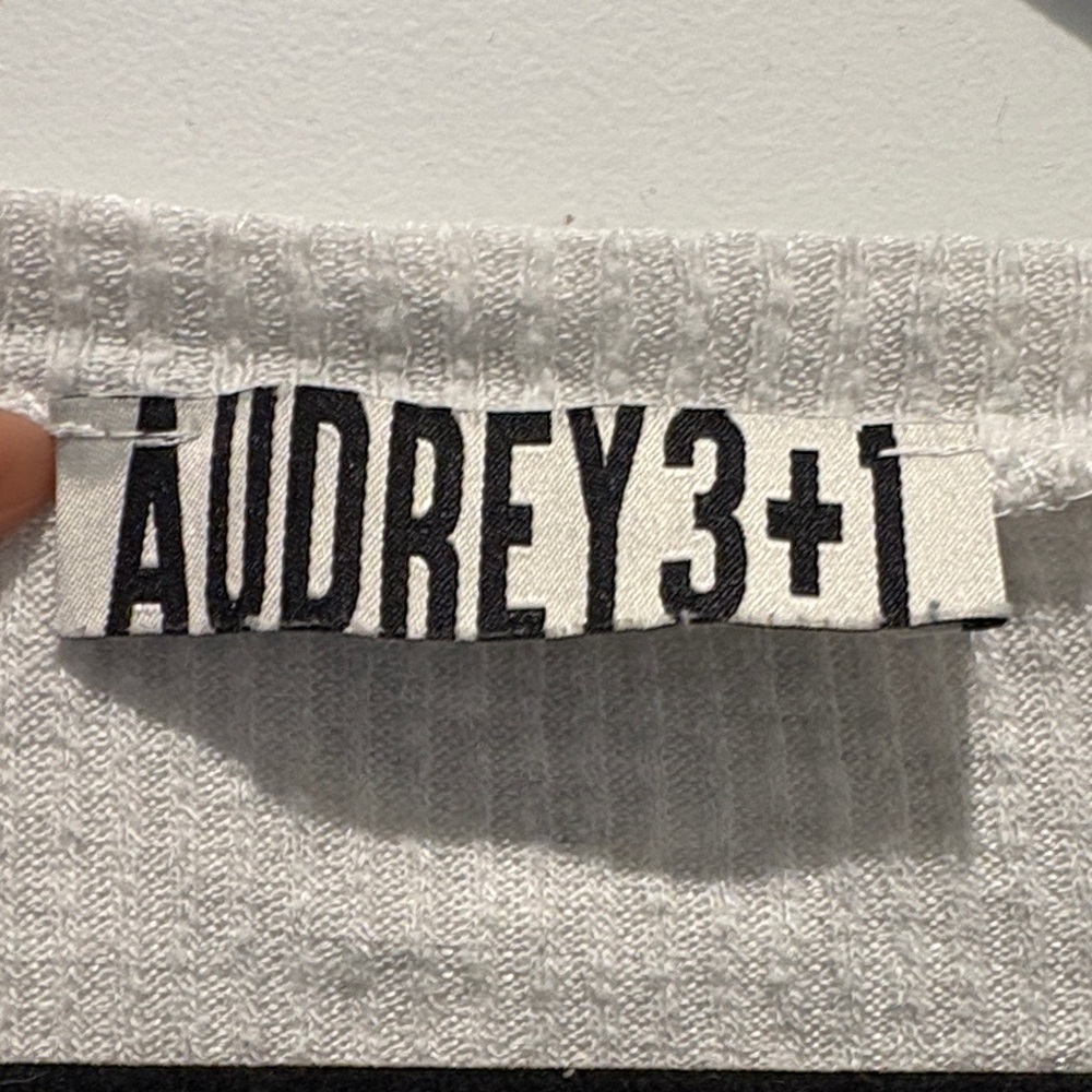 Audrey 3+1 White Ribbed Long-Sleeve Tie-Front Crop Top - Picture 4 of 6